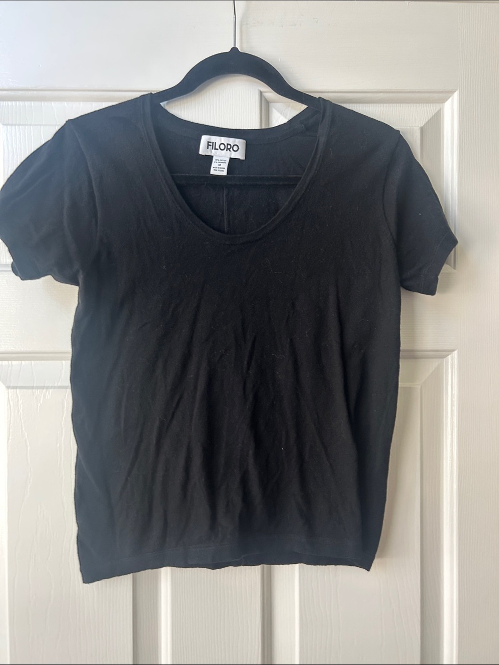 Filoro Black Scoop Neck Women’s Tee cashmere cotton mix